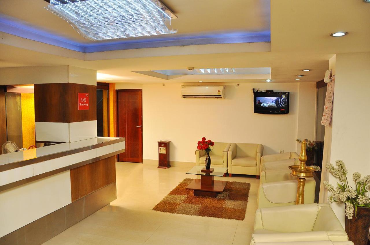 Hotel Luciya Kochi Exterior photo
