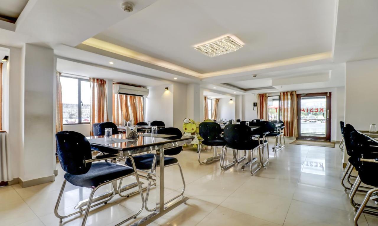 Hotel Luciya Kochi Exterior photo